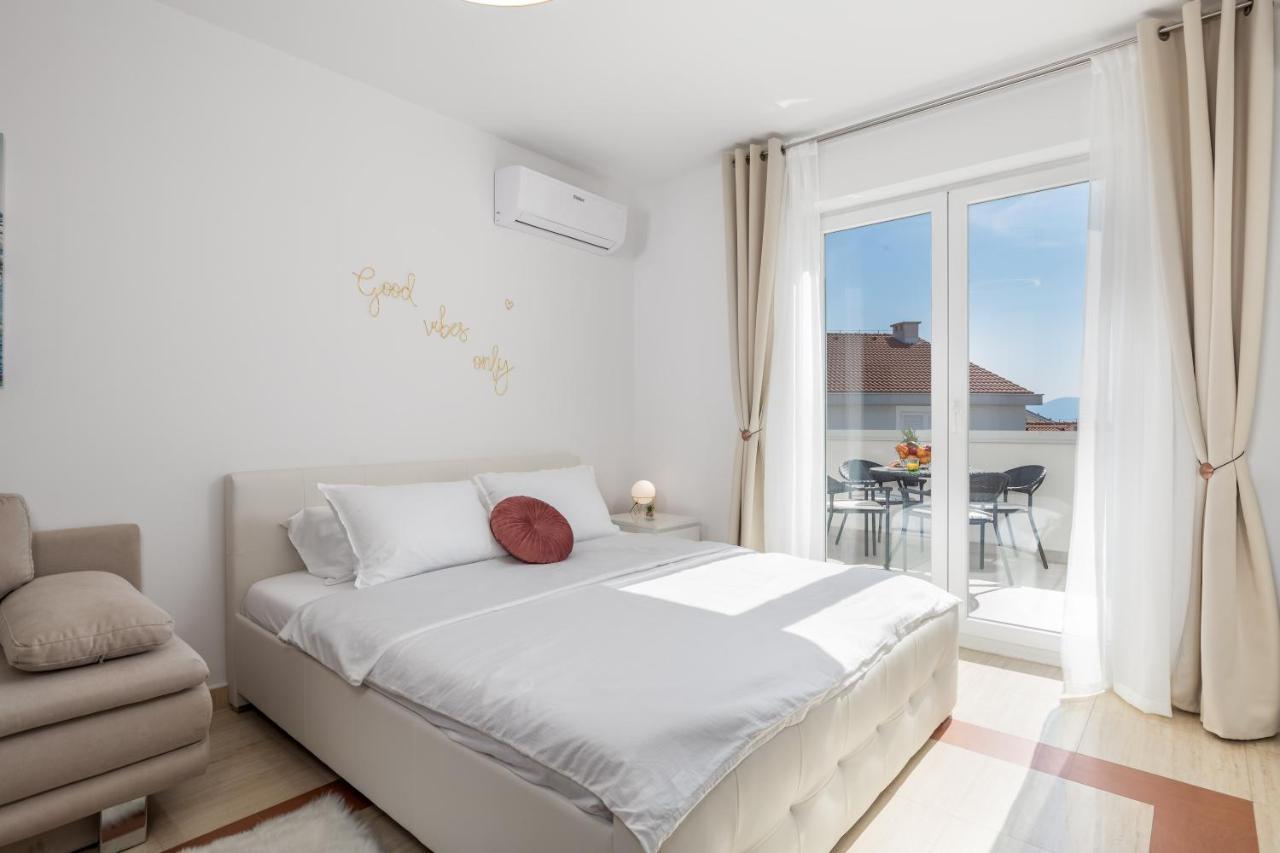 Luxury Studio Apartment Honeymoon Selce Esterno foto