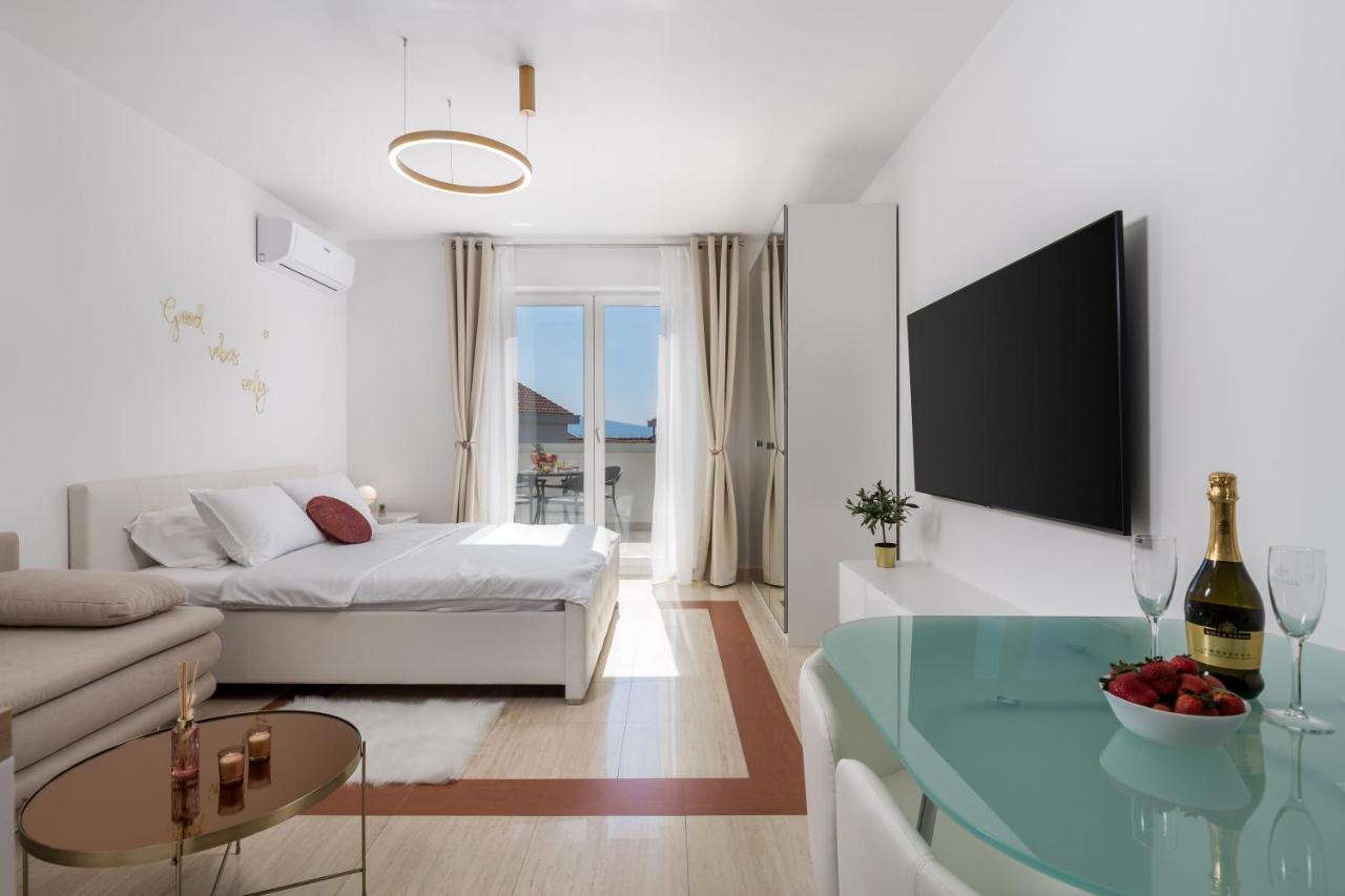 Luxury Studio Apartment Honeymoon Selce Esterno foto