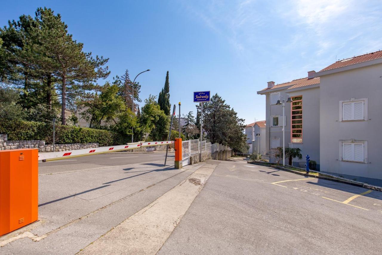 Luxury Studio Apartment Honeymoon Selce Esterno foto
